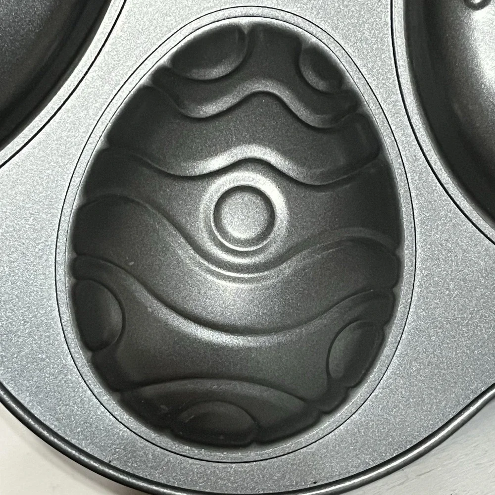 Nordic Ware Easter Egg Spring Cakelet Pan 6‎ Cavity Non-Stick 3.5 Cup Metal